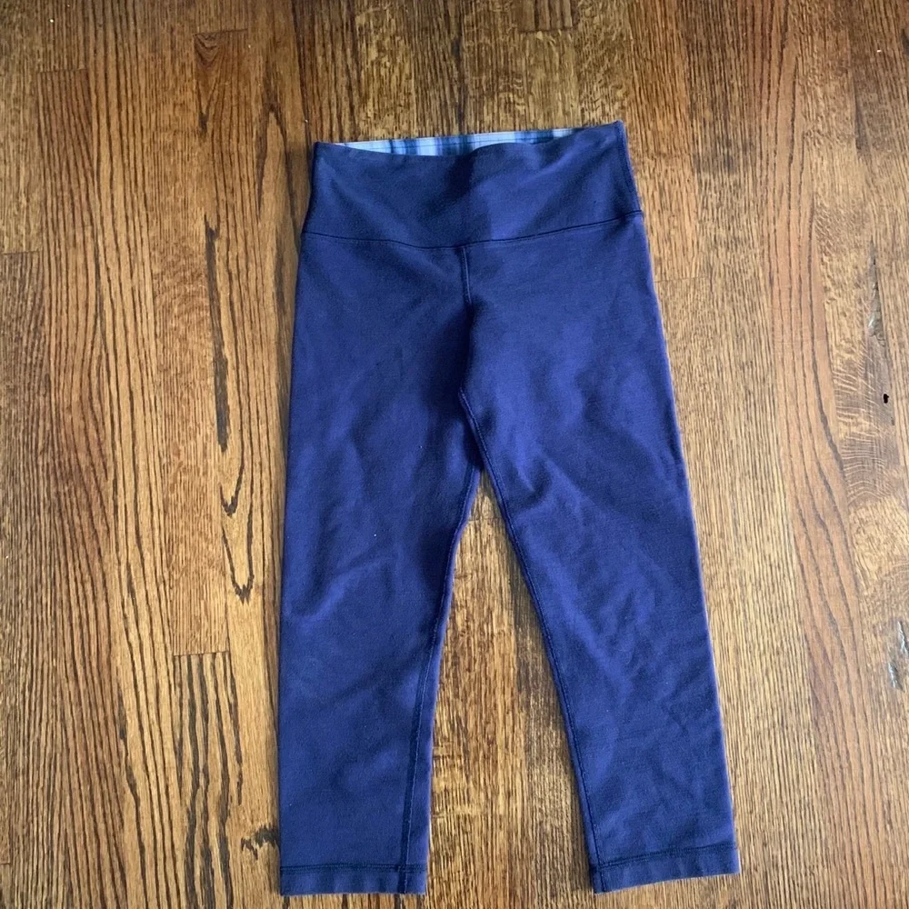 Lululemon crop leggings